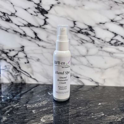 Hand Spa - Crème réparatrice pour les mains à l'amande