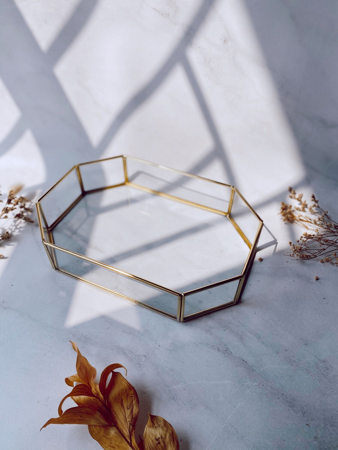 AMBER | Brass Tray Storage Hiasan Dekorasi Ruangan •Kotak Kaca•