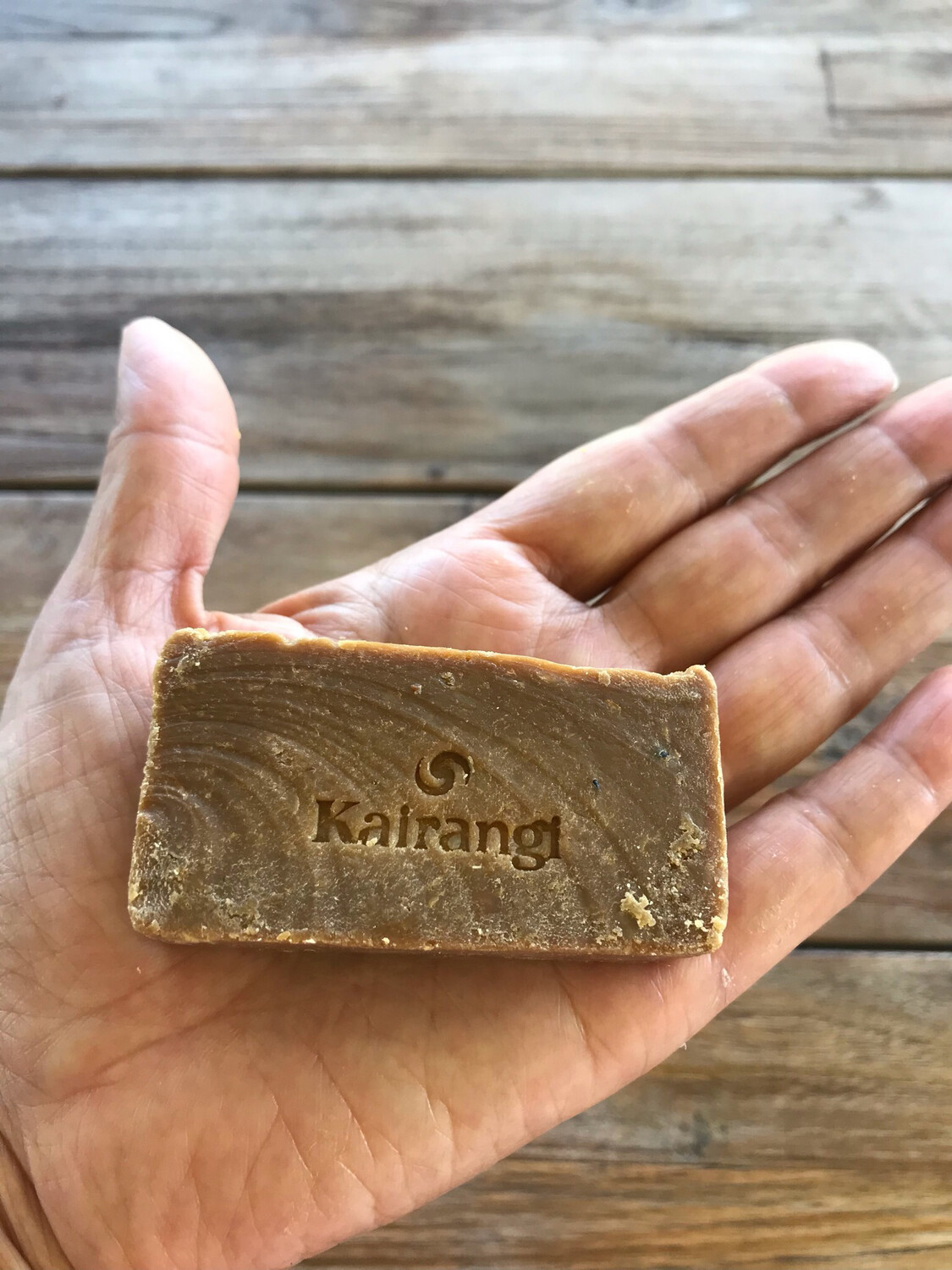 Native Bush Honey Soap 13.3% Kiwi fruit