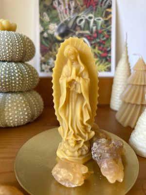 Beeswax Ornament Maria