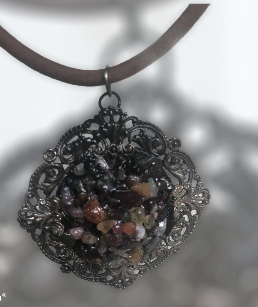 Vintage pendant with natural gems