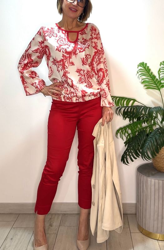 Casacca blusa in raso fantasia stampata rosso e beige