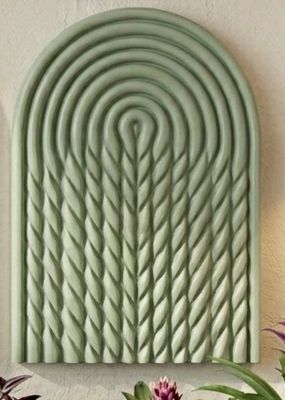 Ripple Arch Frame - Breed Shaped