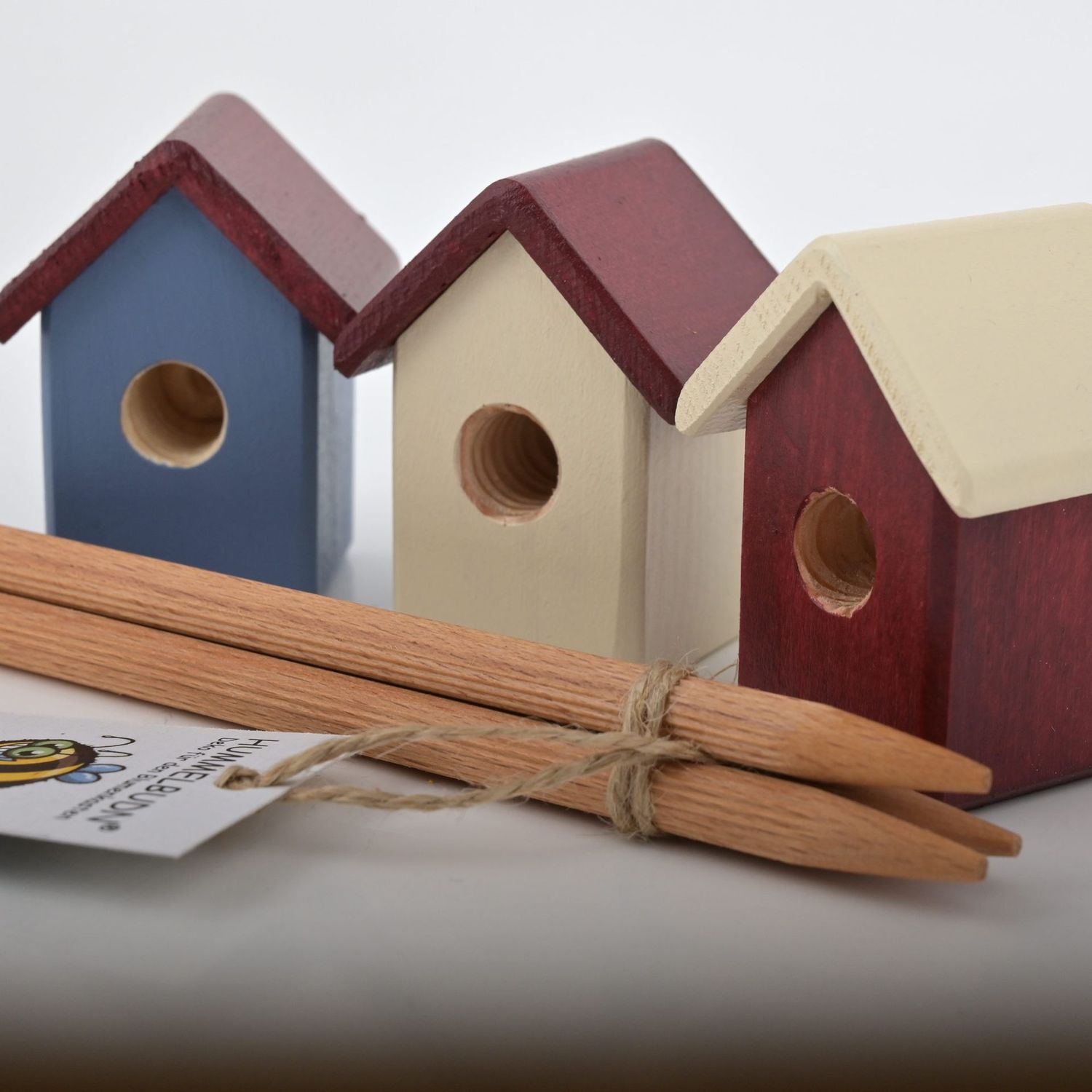 Hummelbudn 3er Set - Dekoration für den Blumenkasten, Balkon, Garten - Set 2