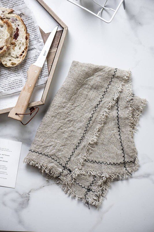 Linen Trim Edge Napkin