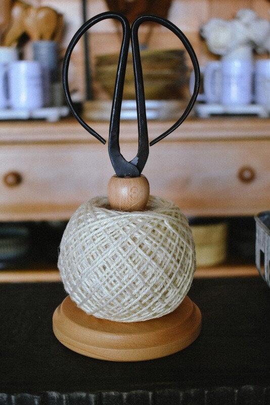 Essential Twine &amp; Scissors