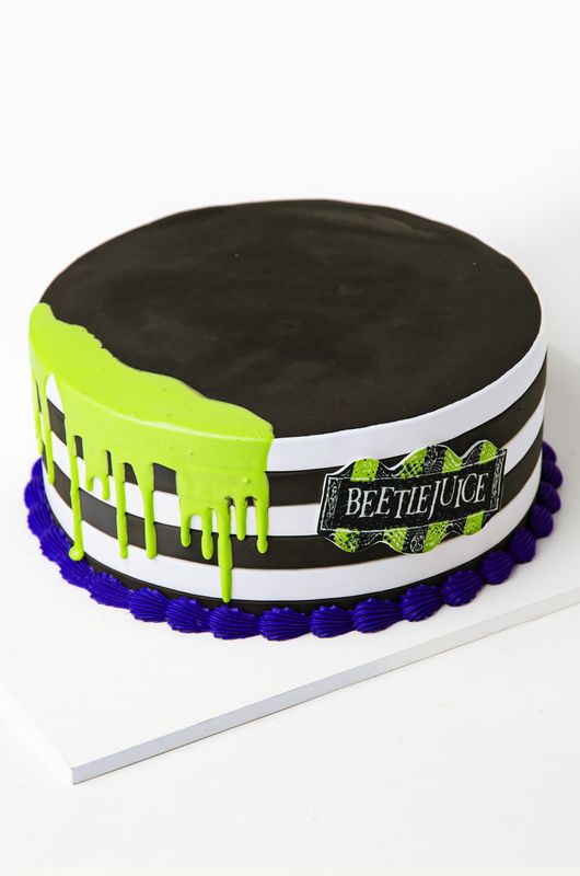 Beetlejuice Fondant 10 Inch Cake