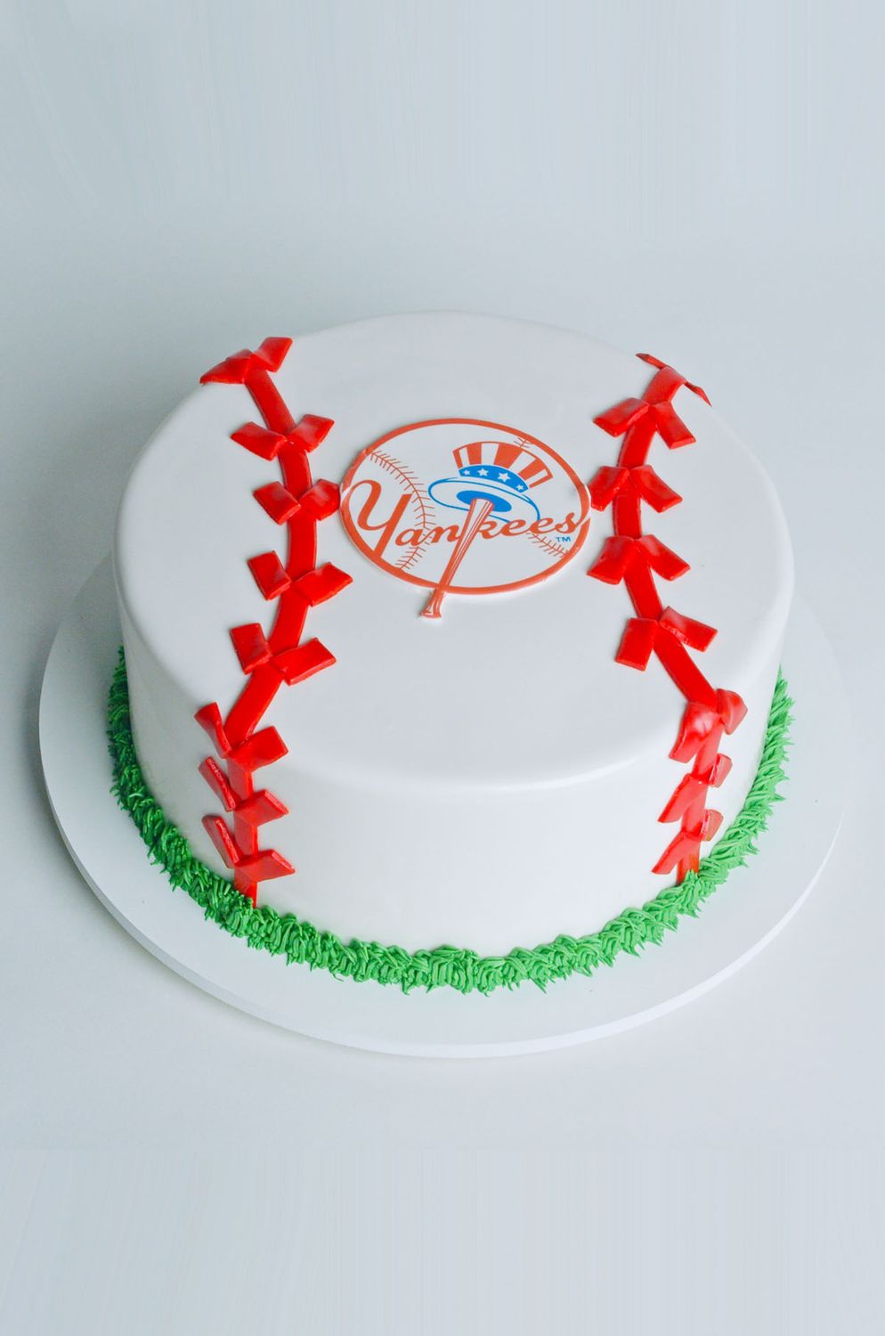 Yankees 10 Inch Cake