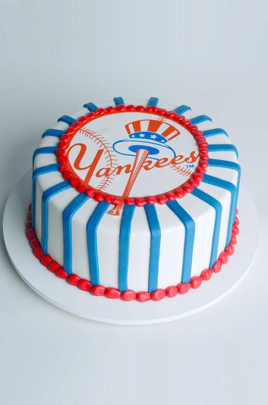 Yankees Striped 10 Inch Cake