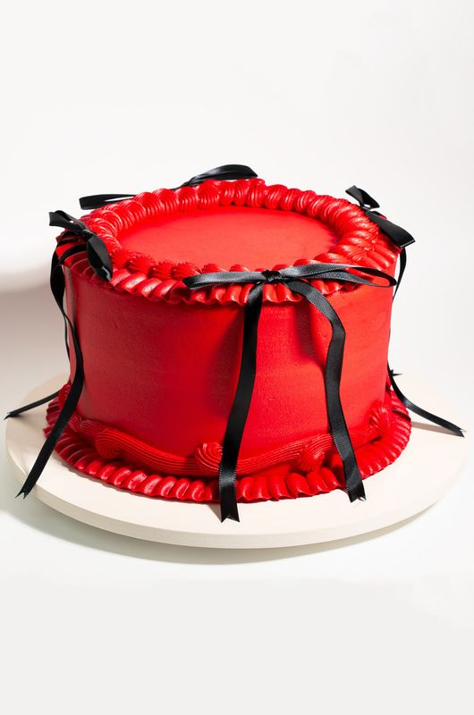 SPICY CHOCOLATE RED VELVET CAKE - 8"