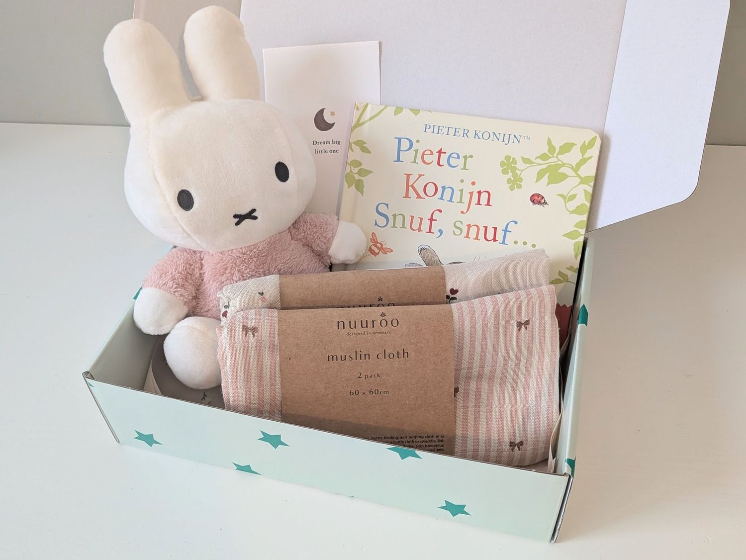 Nijntje Kraamcadeau Meisje - Fluffy Nijntje Kraamcadeau Meisje - Fluffy