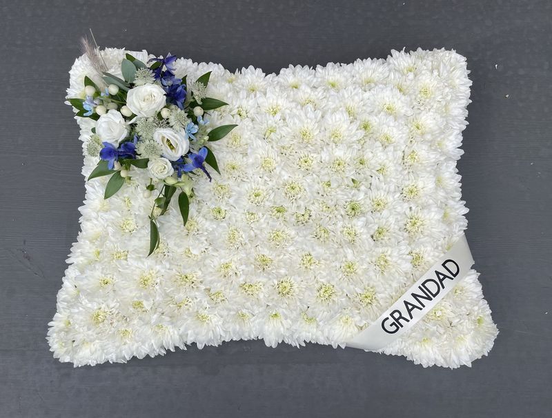 Tribute pillow
