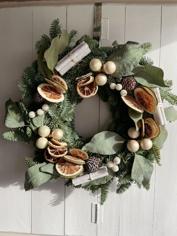 White Christmas classic wreath