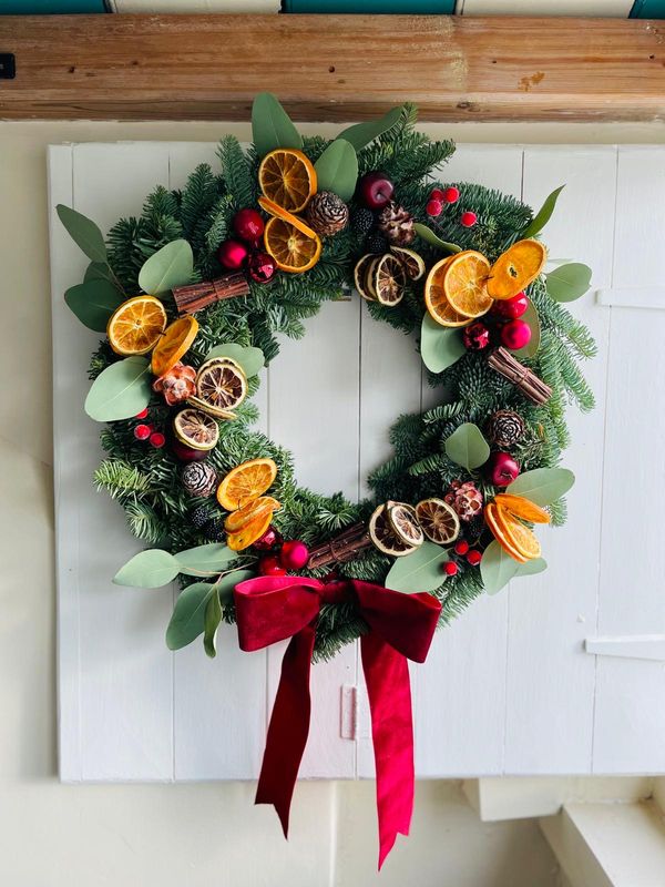 Winter warmth luxury wreath