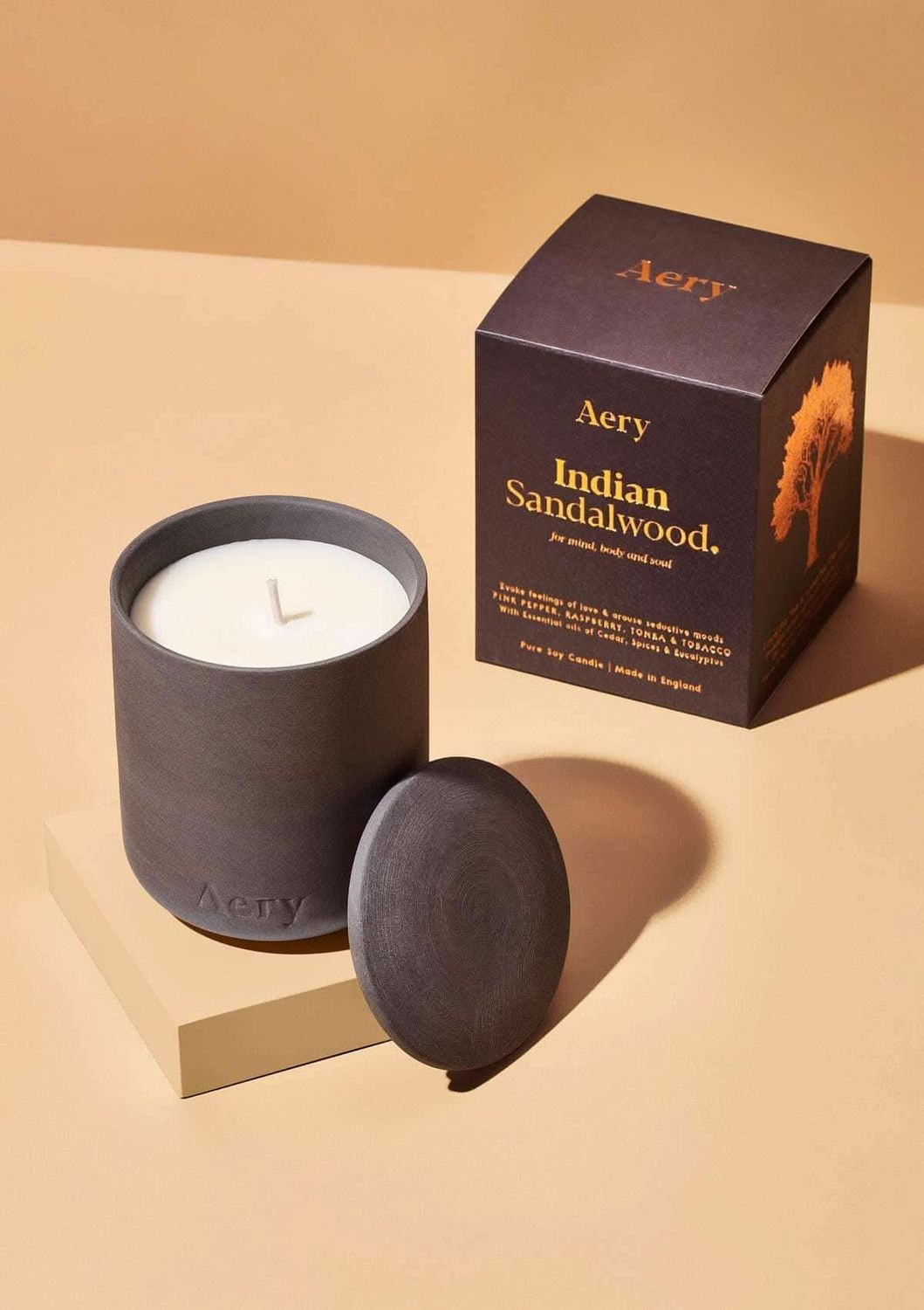 Indian Sandalwood Scented Candle Indian Sandalwood Scented Candle