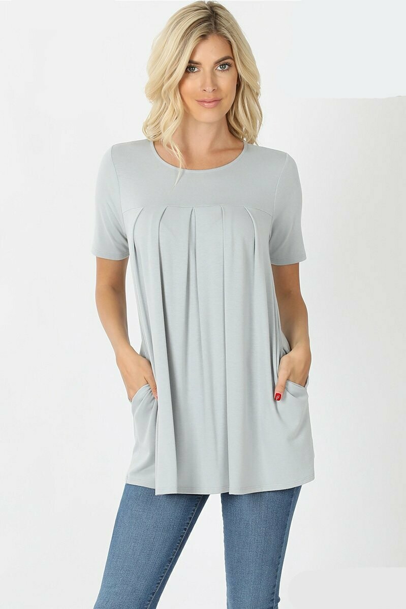 Short Sleeve Round Neck Pleated Top