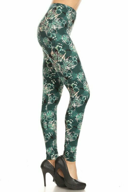 Buttery Soft Skull Printed Plus Size Leggings