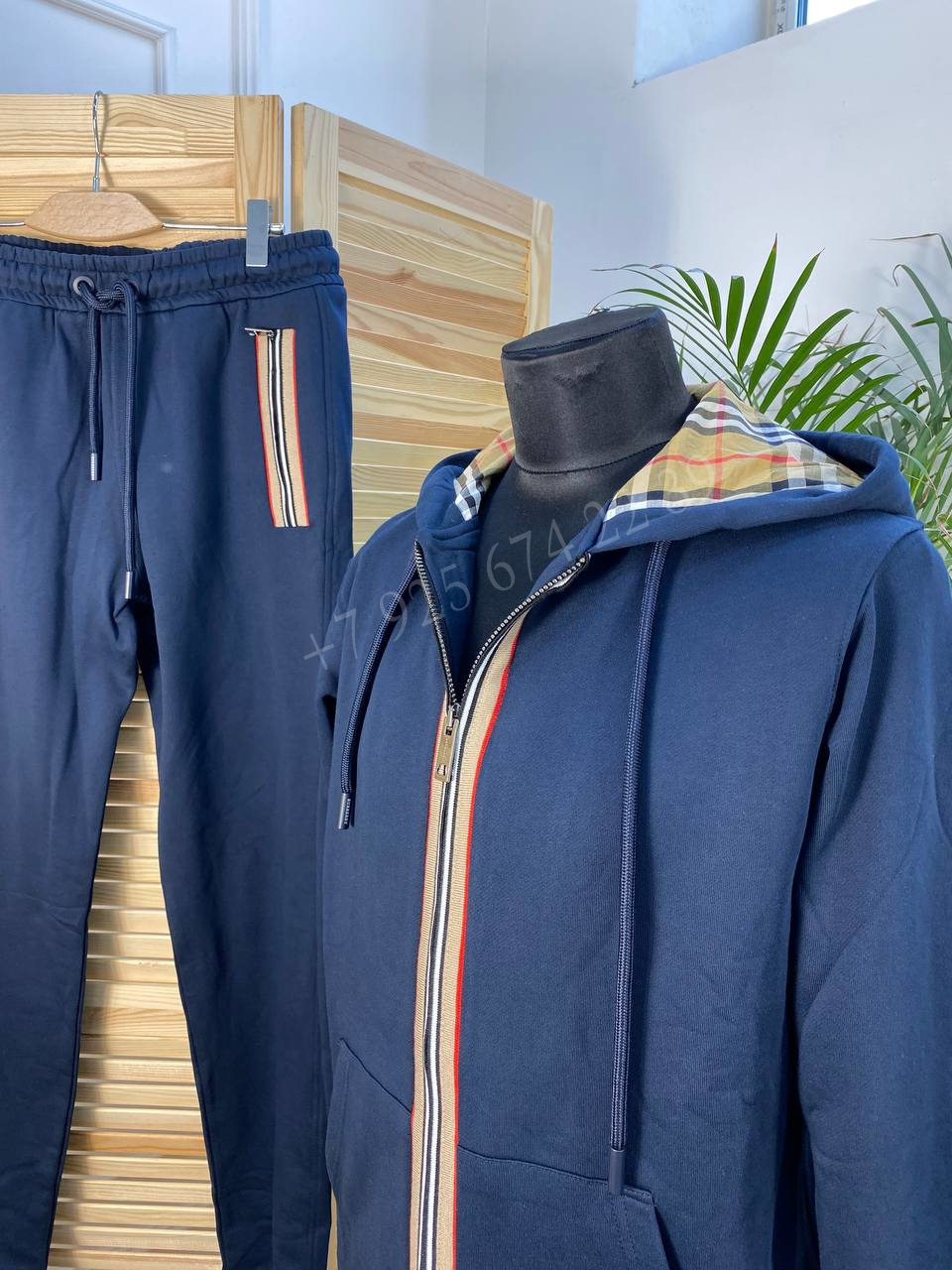 Спортивный костюм Burberry женский