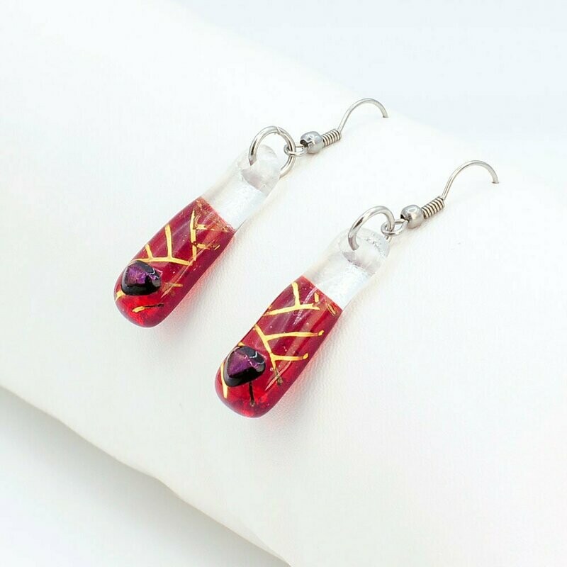 Boucles d'oreilles tribale rouge mi-longues