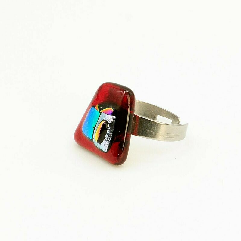 Bague rouge