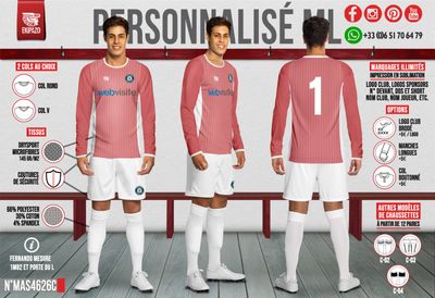 Lot de 11 ensembles maillot short chaussettes dont 1 gardien