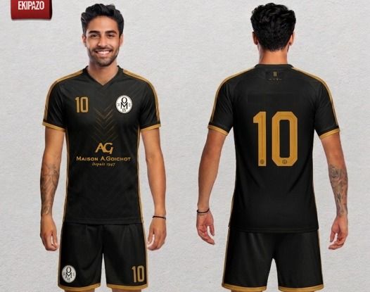 1 ensemble maillot short chaussettes