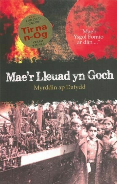 Mae'r Lleuad yn Goch