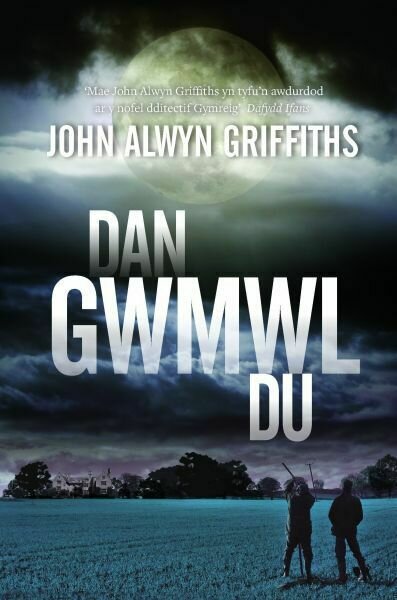 Dan Gwmwl Du - John Alwyn Griffiths