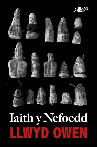 Iaith y Nefoedd - Llwyd Owen