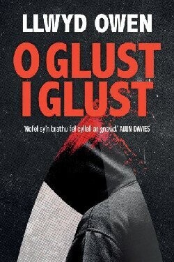 O Glust i Glust - Llwyd Owen