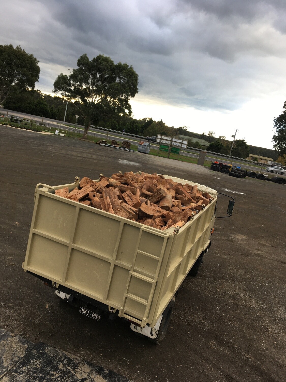 Wood by Truck - 50/50 Blend Free Delivery!
