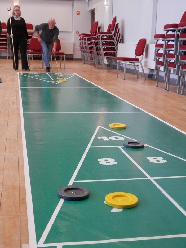 Mini Roll-Out Court