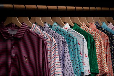 Polos