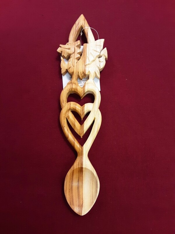 RS28 Dragon, two linked hearts