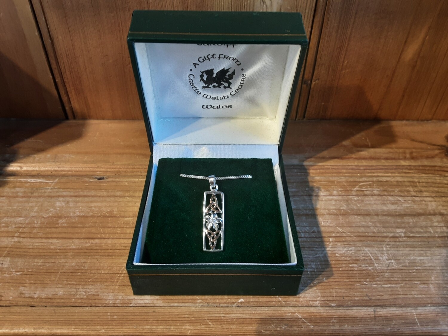 Celtic knot/ Daffodil necklace