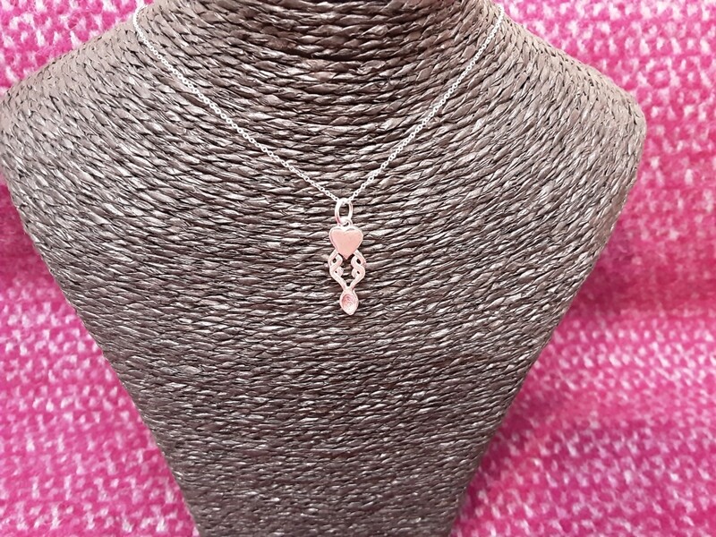 Solid heart lovespoon necklace