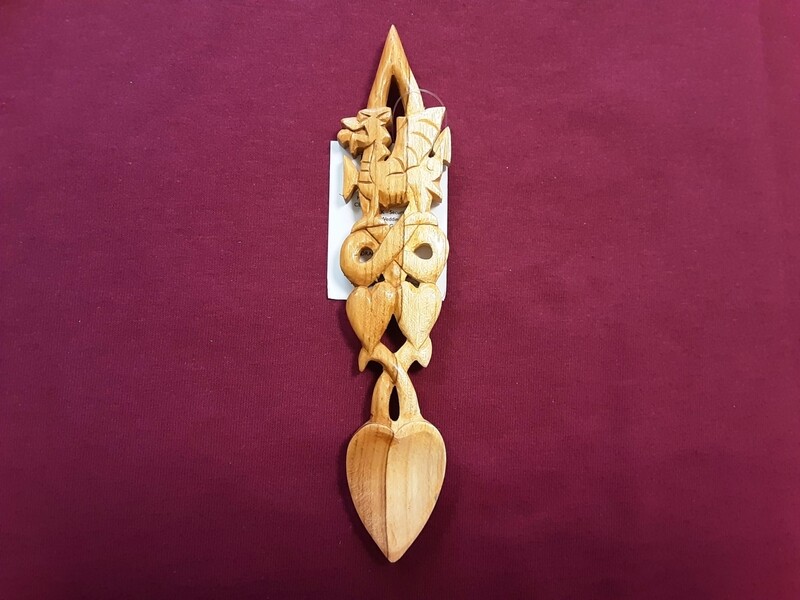 RS38s Dragon/ knot/ hearts lovespoon