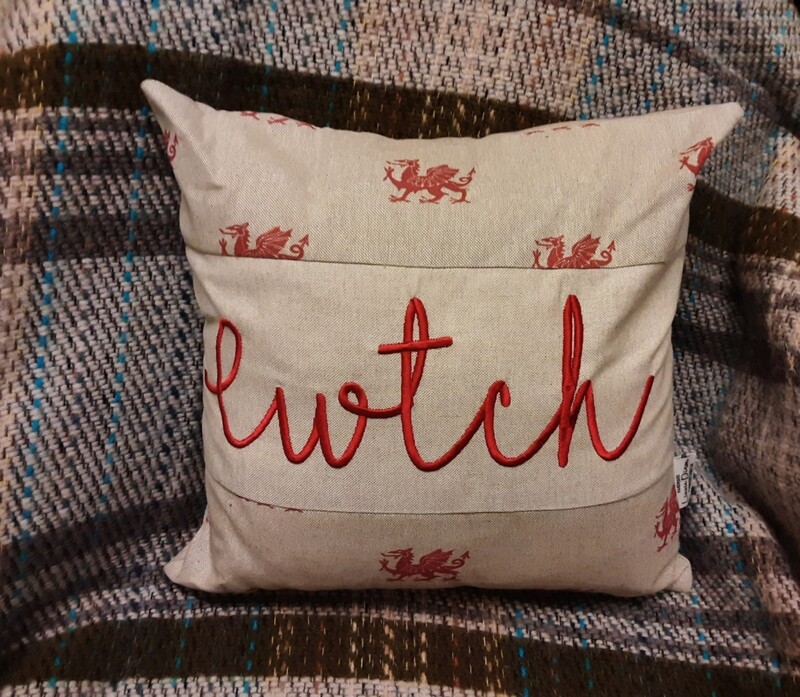 Cwtch/ Dragon cushion