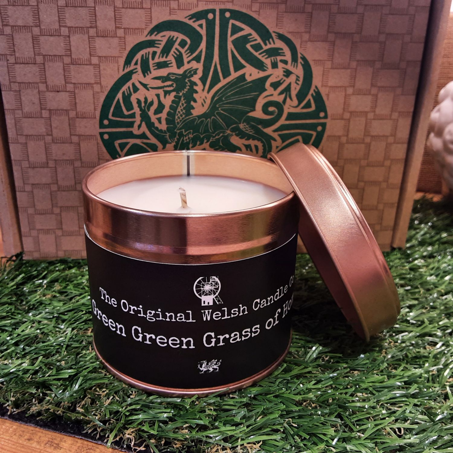 Green green Grass of Home Candle