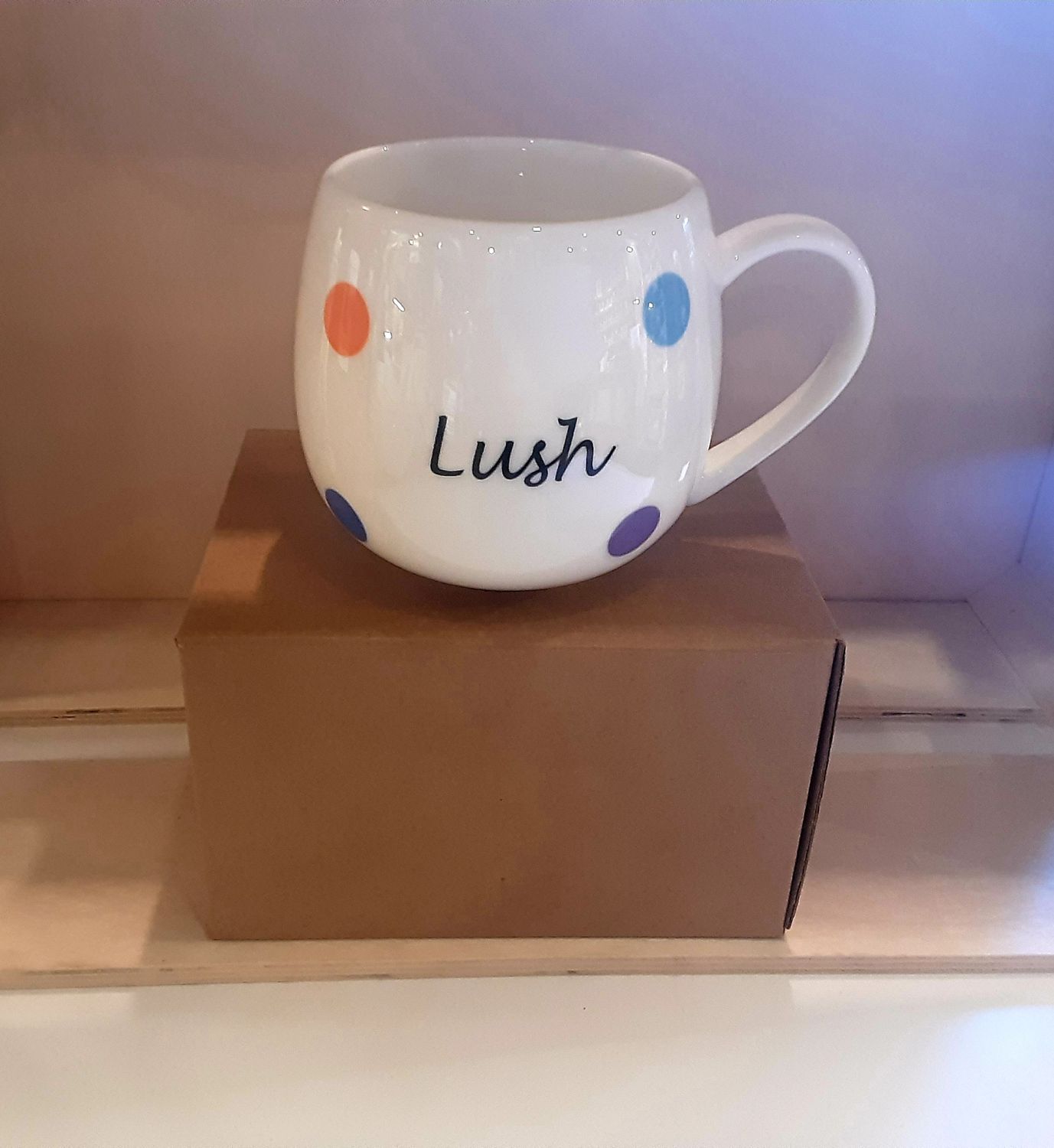 Lush hug mug