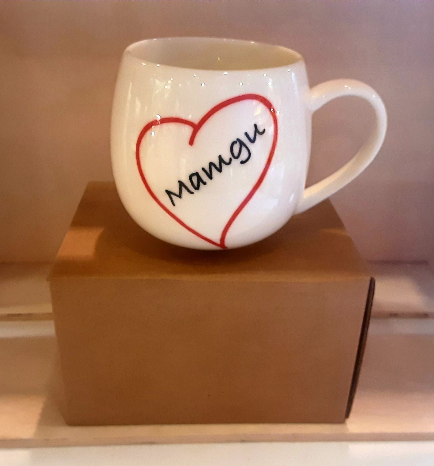 Mamgu hug mug