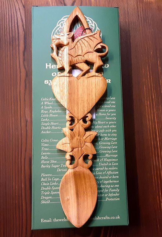 Dragon, heart & daffodil lovespoon