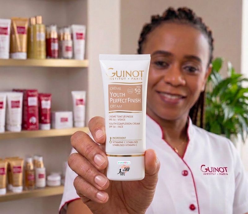 GUINOT Youth Perfect Finish Crème Jeunesse SPF50 ( 30ml ) GUINOT Youth Perfect Finish Crème Jeunesse SPF50 ( 30ml )