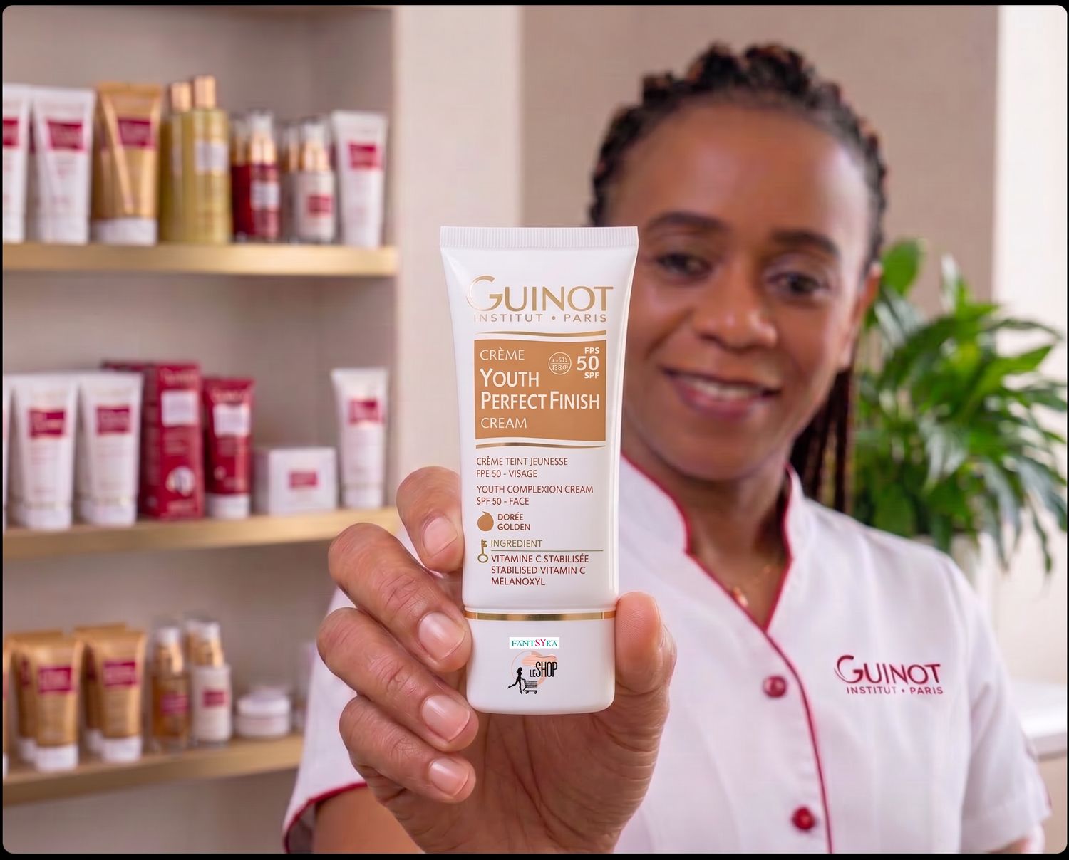 GUINOT Youth Perfect Finish Dorée Crème Jeunesse SPF50 ( 30ml ) GUINOT Youth Perfect Finish Dorée Crème Jeunesse SPF50 ( 30ml )