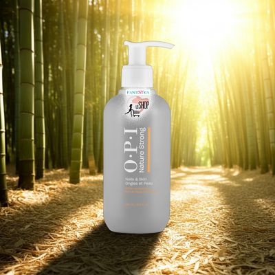 🌿 OPI Nature Strong | Soften Up Pedi Soak ( 250ml ) 🌿 OPI Nature Strong | Soften Up Pedi Soak ( 250ml )
