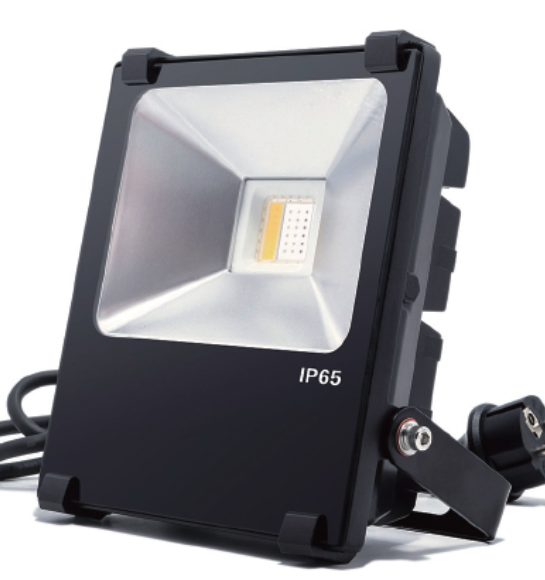 LED FLOOD LIGHT - 50W RGB+WW W/ REMOTE