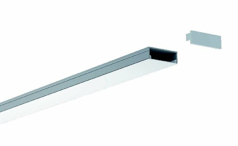 ALUMINIUM EXTRUSION LP3012