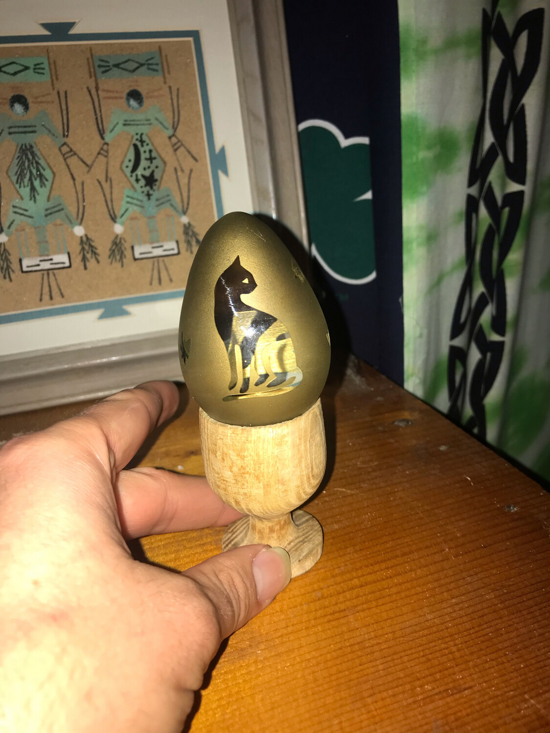 Cat Egg With Stand