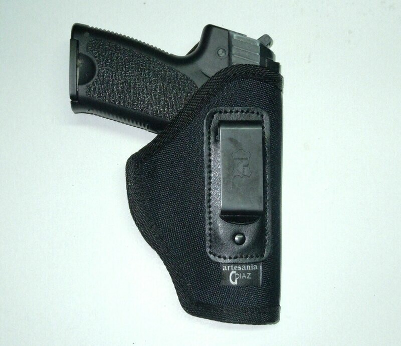 Funda interior cordura sin cierre a el martillo.