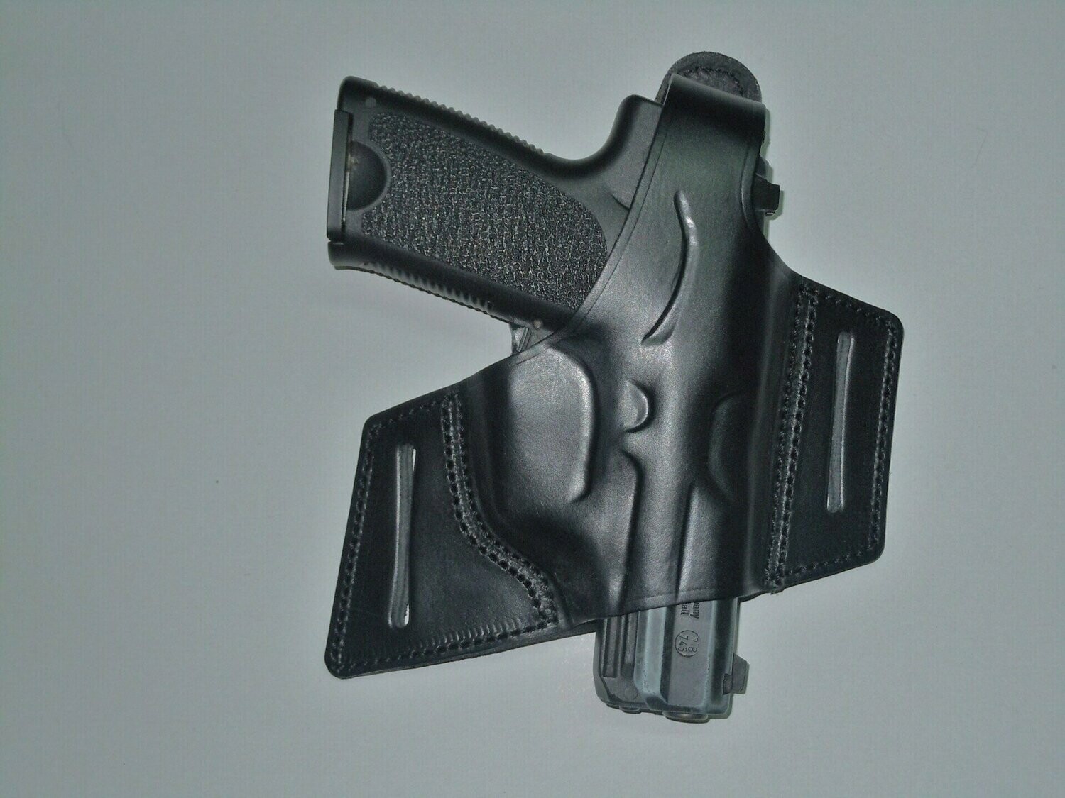 Funda Riñonera reducida cuero moldeado